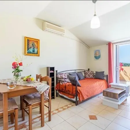 La Soffitta Di Bampina Appartement